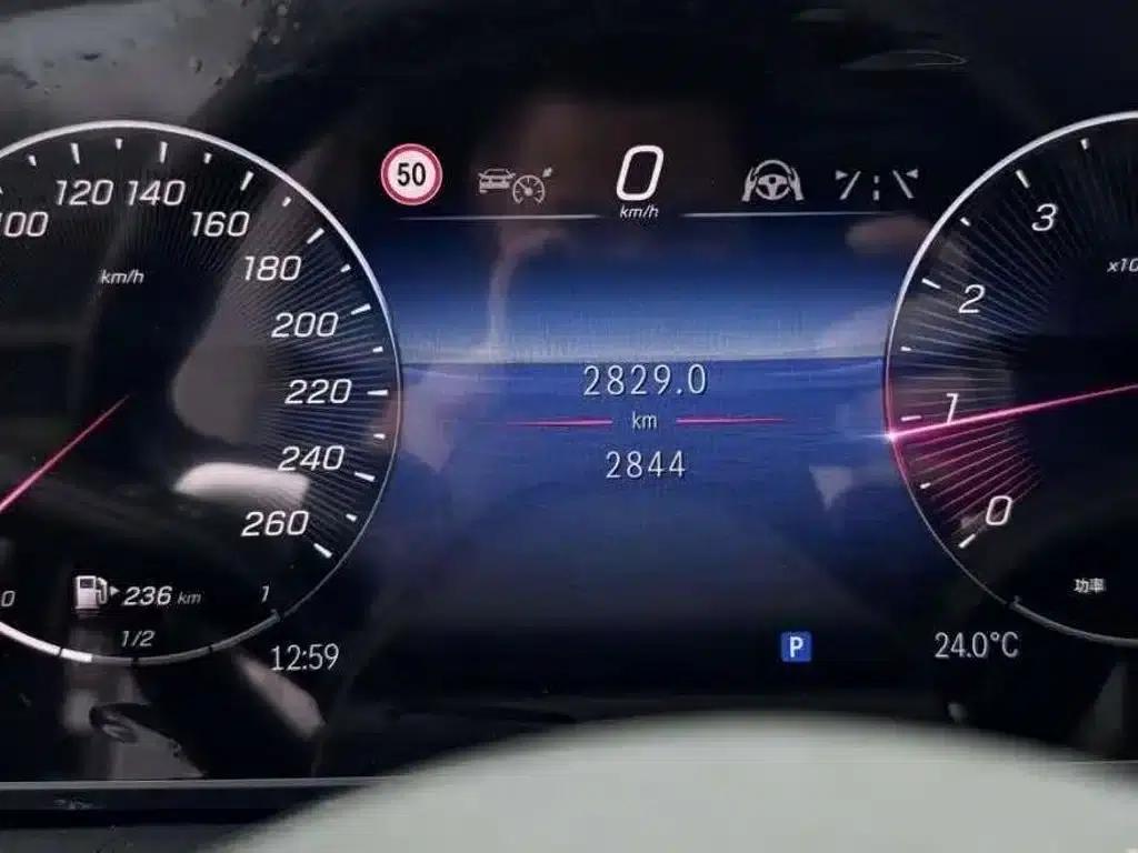 Imported Mercedes-Benz GLE 2025 GLE 350 4MATIC Fashion Model — миниатюра 7