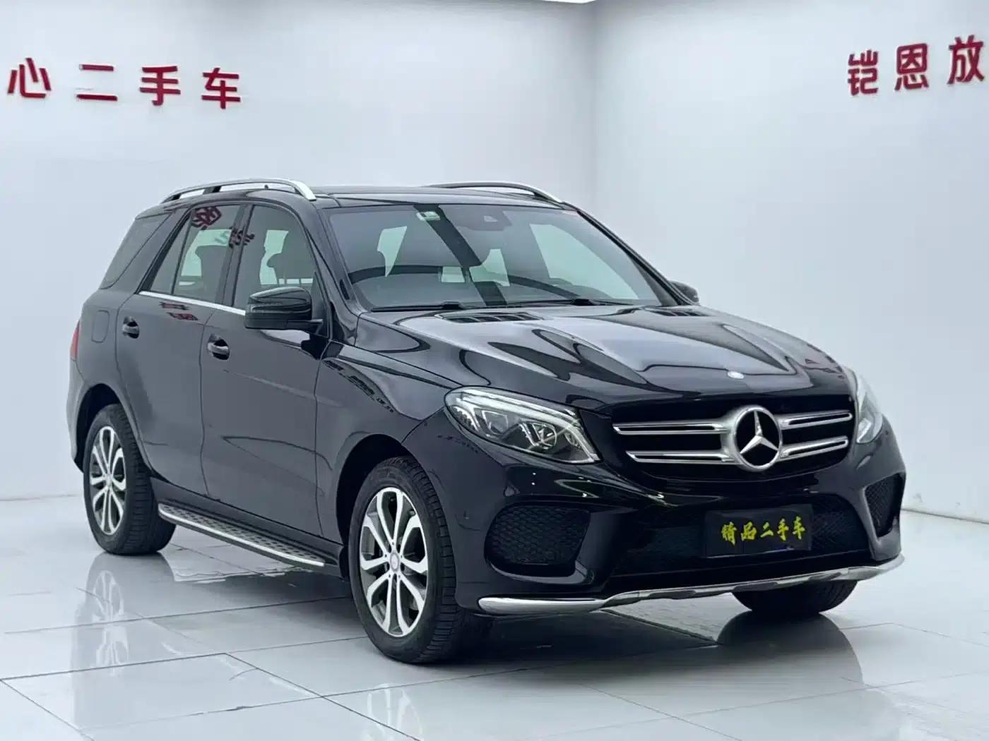 Imported Mercedes-Benz GLE 2016 GLE 320 4MATIC Luxury — миниатюра 3