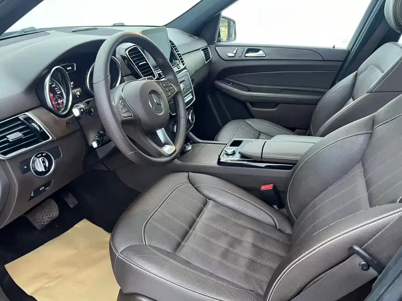 Imported Mercedes-Benz GLE 2016 GLE 320 4MATIC Luxury — миниатюра 21