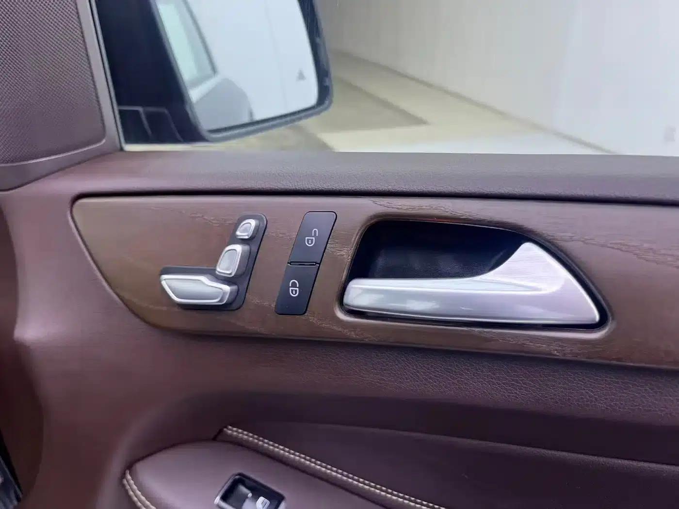 Imported Mercedes-Benz GLE 2016 GLE 320 4MATIC Luxury — миниатюра 7