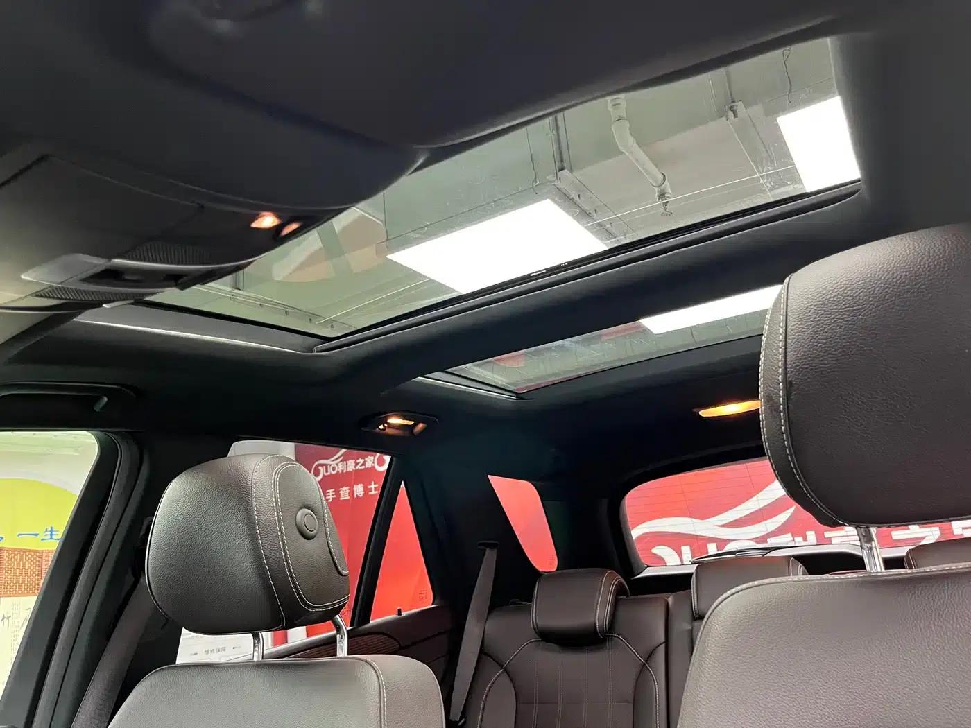 Imported Mercedes-Benz GLE 2018 GLE 320 4MATIC Dynamic Limited Edition — миниатюра 22