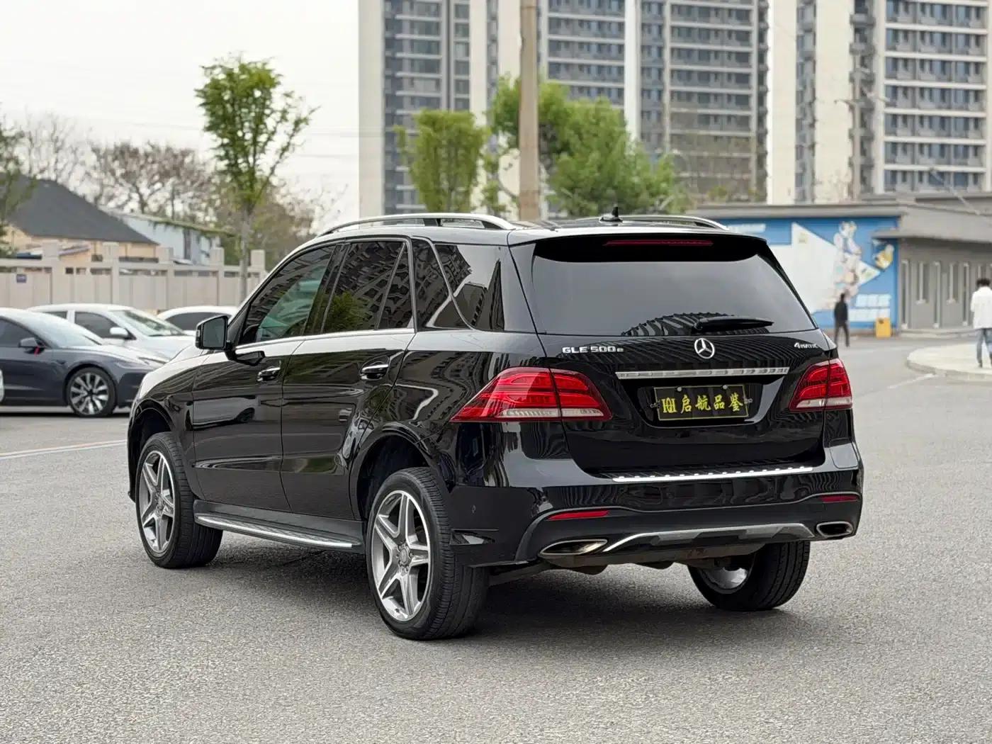 Mercedes-Benz GLE 500e 4MATIC 2017 — миниатюра 15
