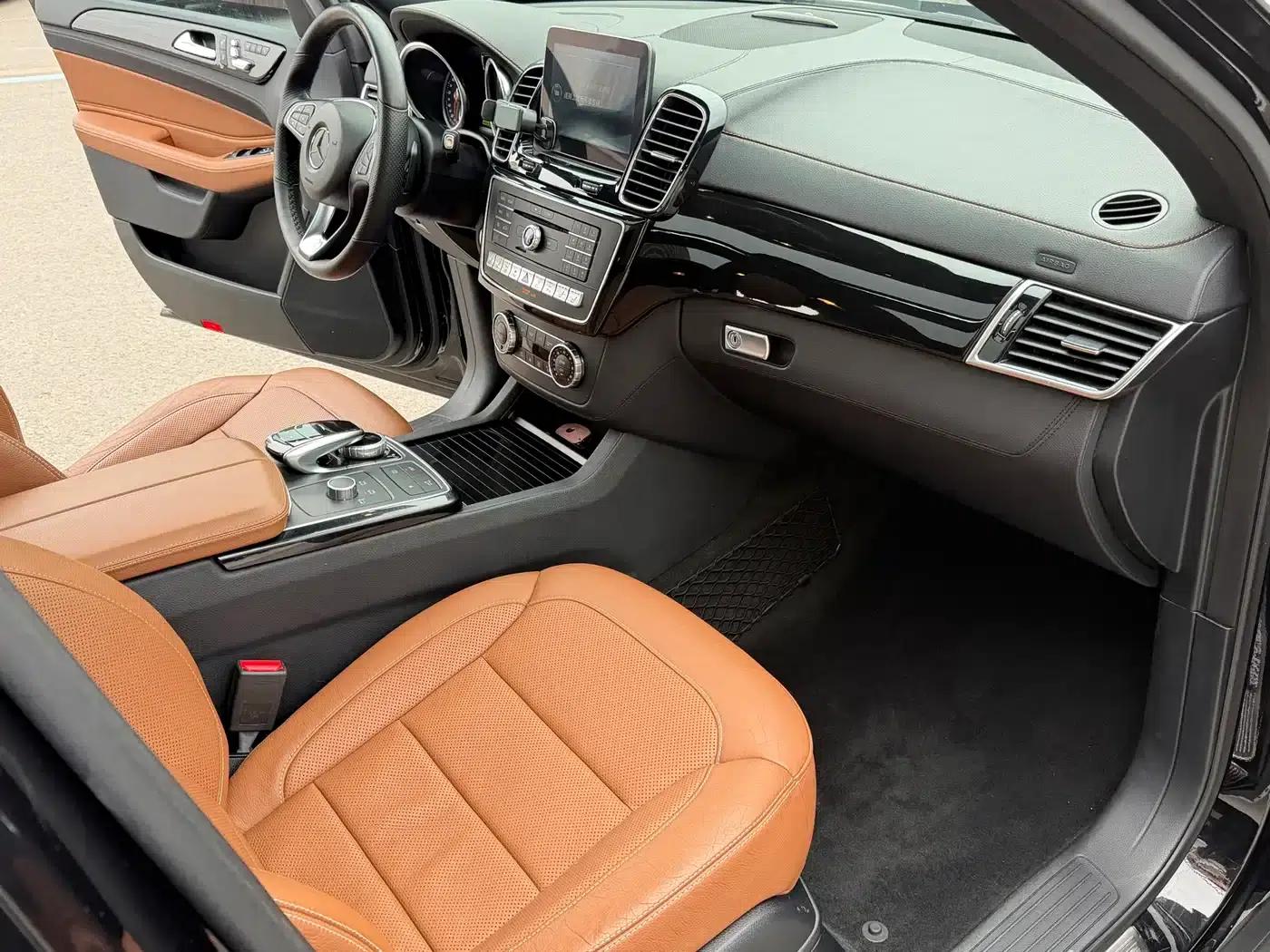 Mercedes-Benz GLE 500e 4MATIC 2017 — миниатюра 9