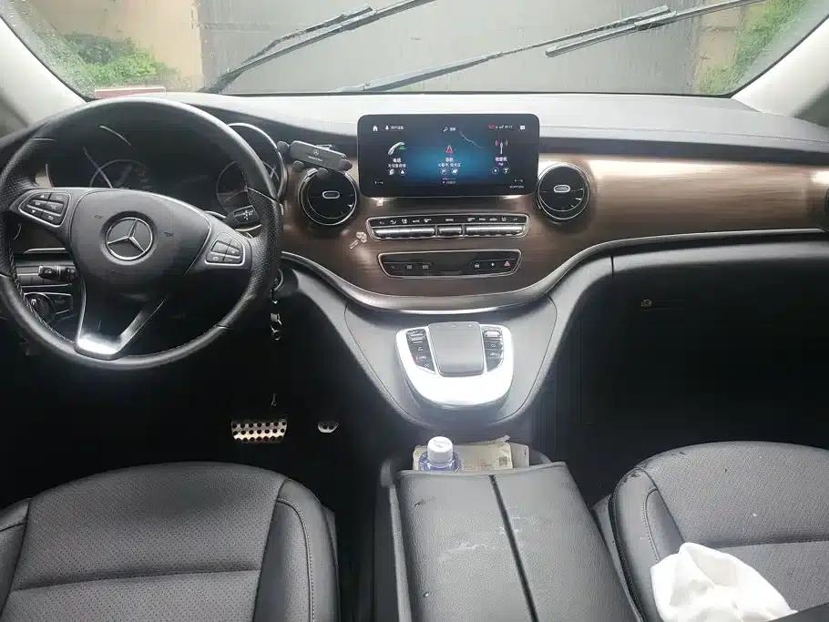 Mercedes-Benz V-Class 2020 V 260 L Long Wheelbase Luxury Edition — миниатюра 12