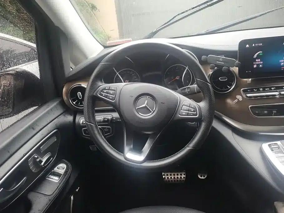 Mercedes-Benz V-Class 2020 V 260 L Long Wheelbase Luxury Edition — миниатюра 15