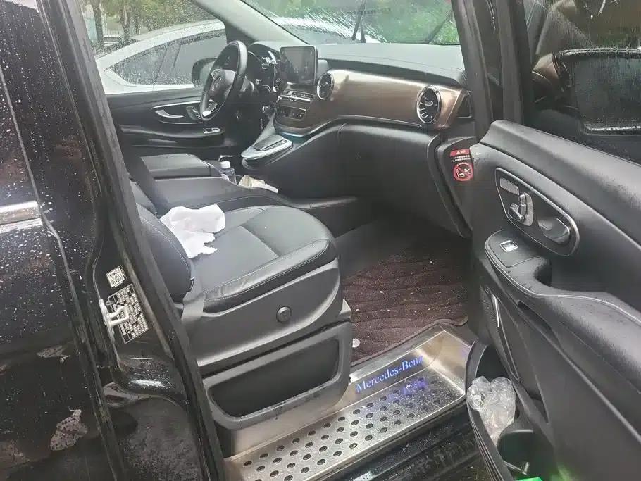 Mercedes-Benz V-Class 2020 V 260 L Long Wheelbase Luxury Edition — миниатюра 8