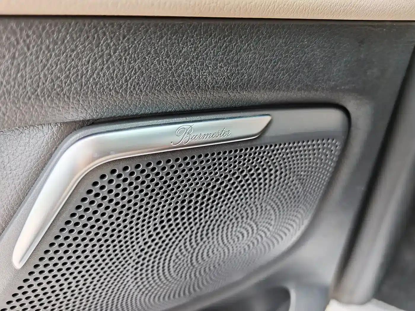 Mercedes-Benz V-Class 2018 V 260 Premium Edition (China V Emission Standard) — миниатюра 9