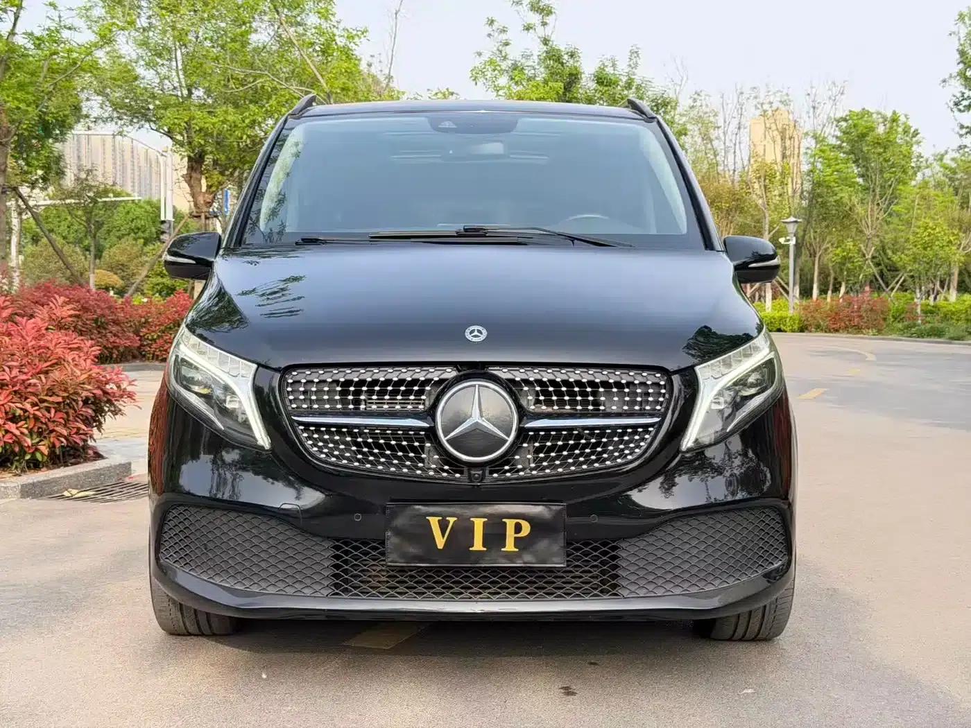 Mercedes-Benz V-Class 2021 V 260 Navigator Edition — миниатюра 2