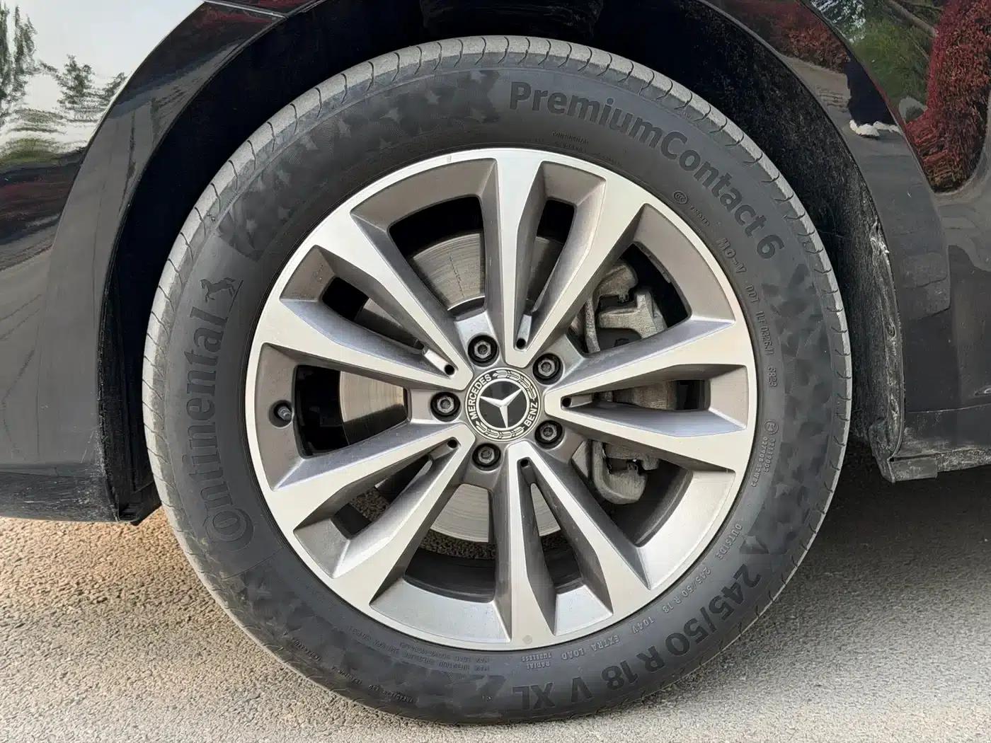 Mercedes-Benz V-Class 2021 V 260 Navigator Edition — миниатюра 26