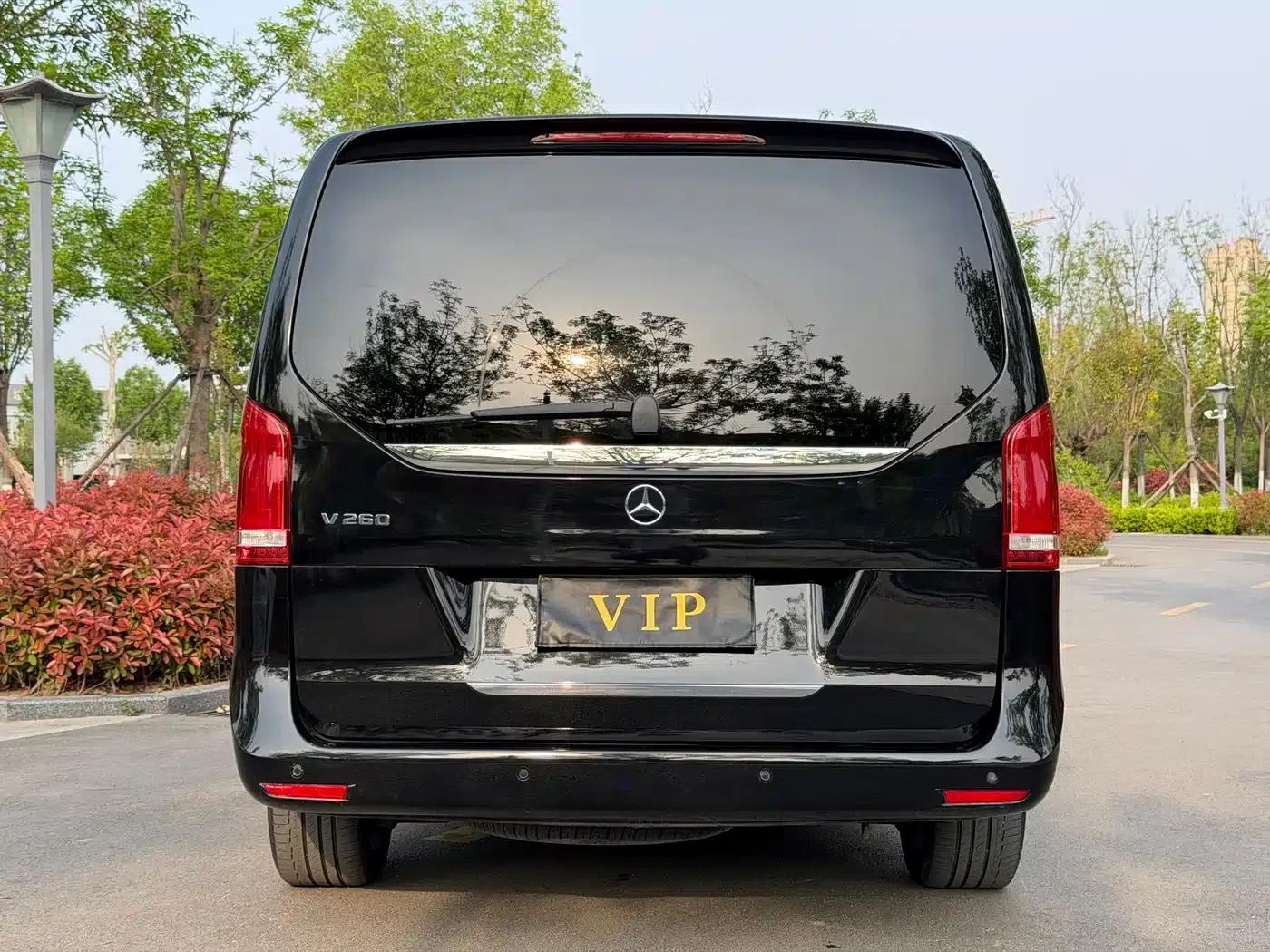 Mercedes-Benz V-Class 2021 V 260 Navigator Edition — миниатюра 29