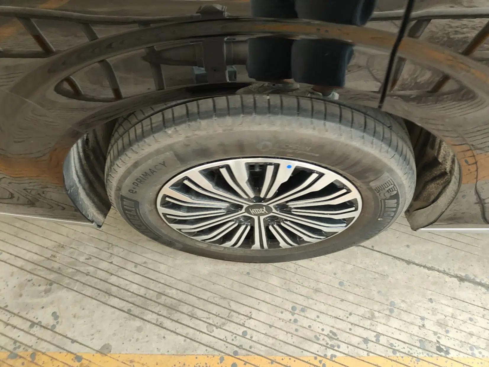 BYD Xia 2025 DM-i 1.5T 180km Excellence Model — миниатюра 11