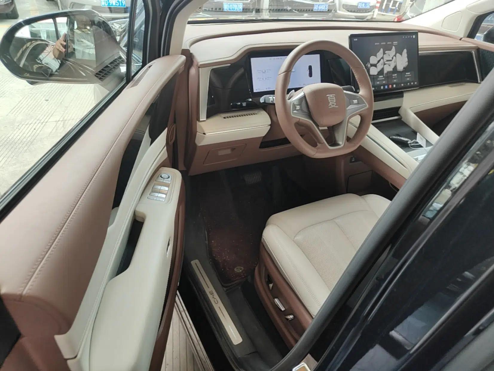 BYD Xia 2025 DM-i 1.5T 180km Excellence Model — миниатюра 18