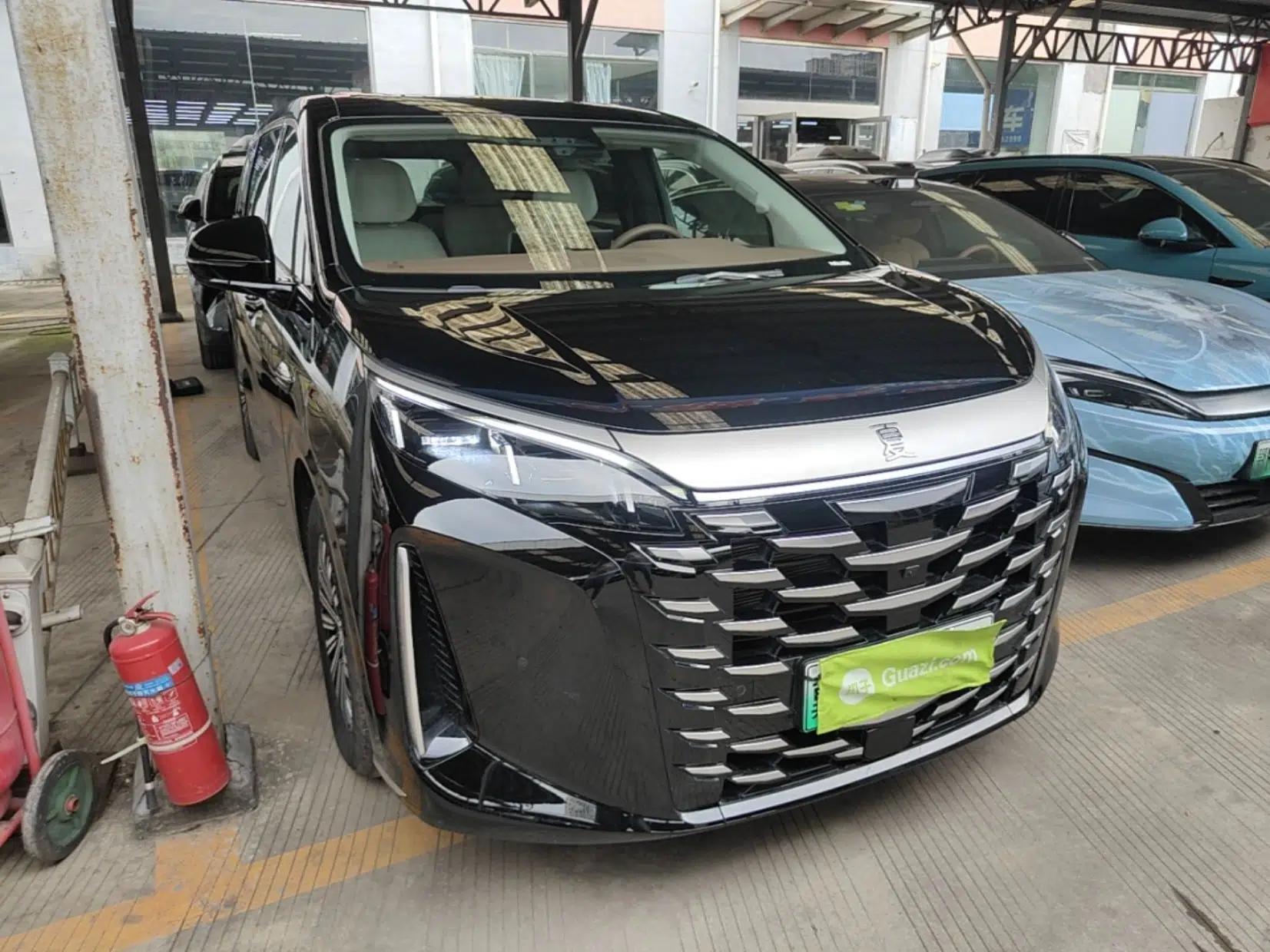 BYD Xia 2025 DM-i 1.5T 180km Excellence Model — миниатюра 3