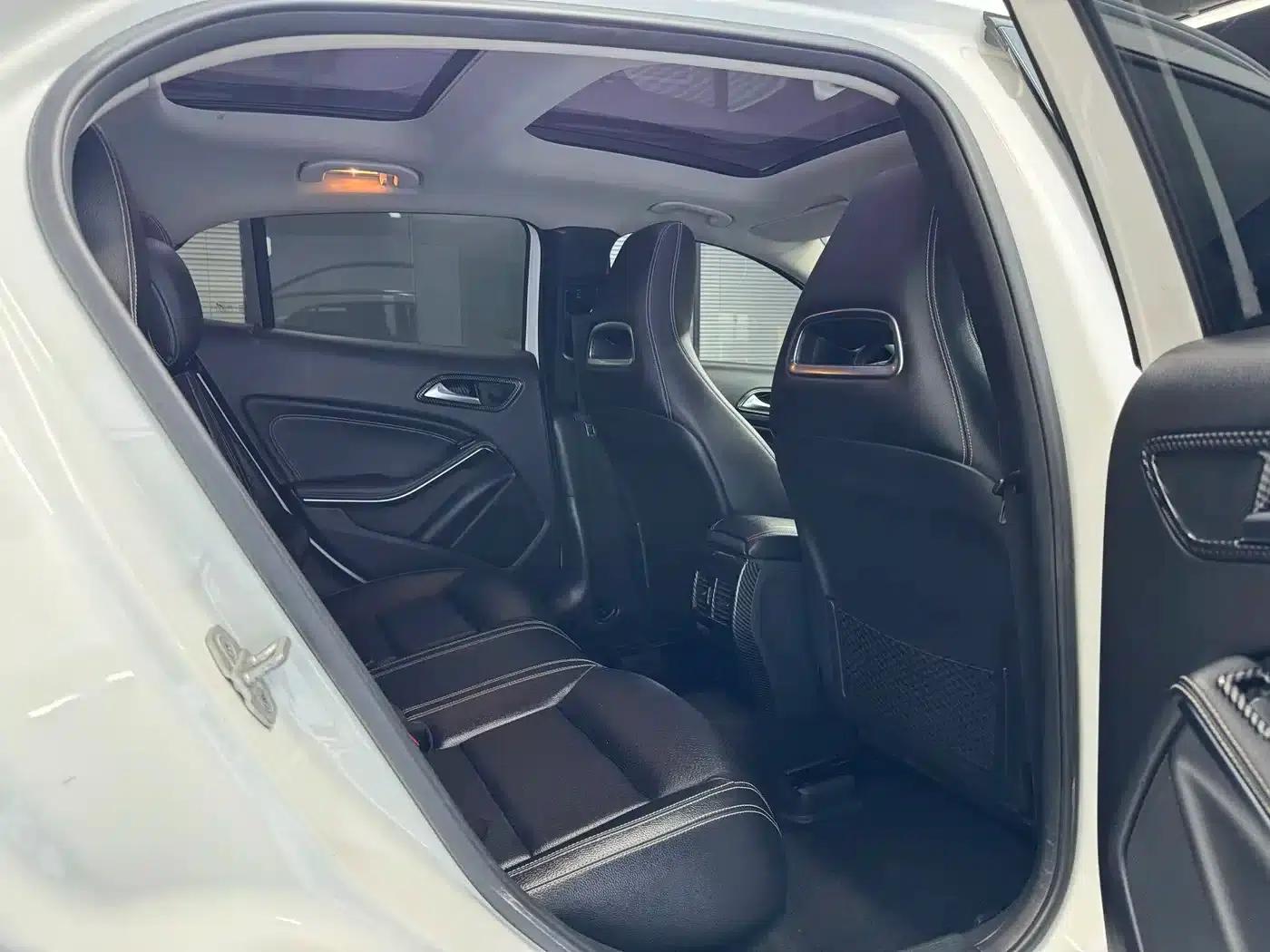 2016 Mercedes-Benz GLA 220 4MATIC Fashion Edition — миниатюра 15