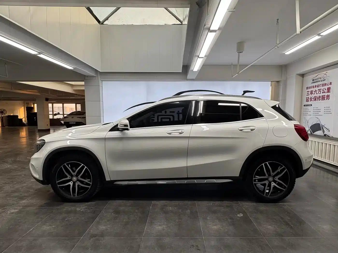2016 Mercedes-Benz GLA 220 4MATIC Fashion Edition — миниатюра 4