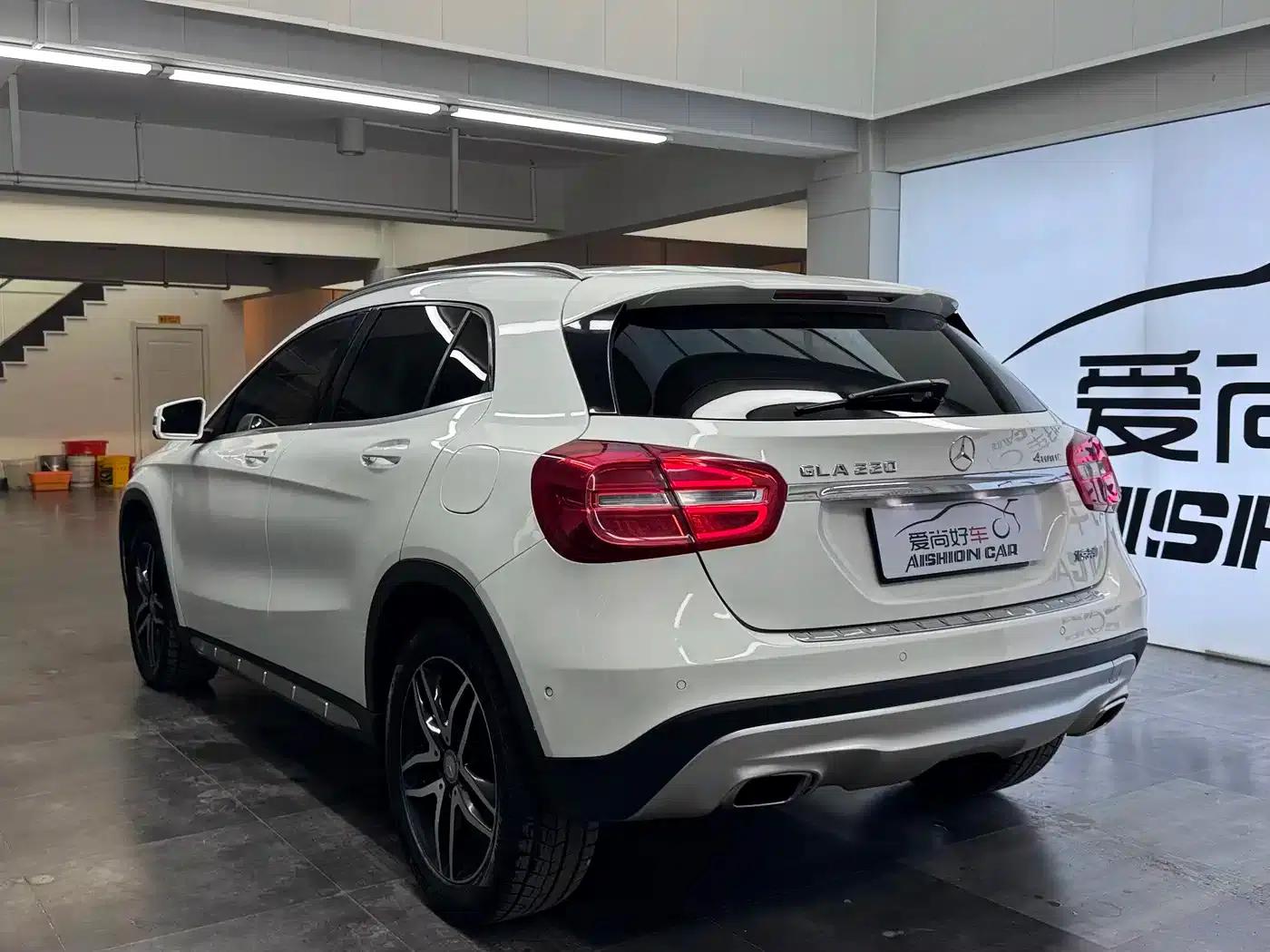 2016 Mercedes-Benz GLA 220 4MATIC Fashion Edition — миниатюра 5