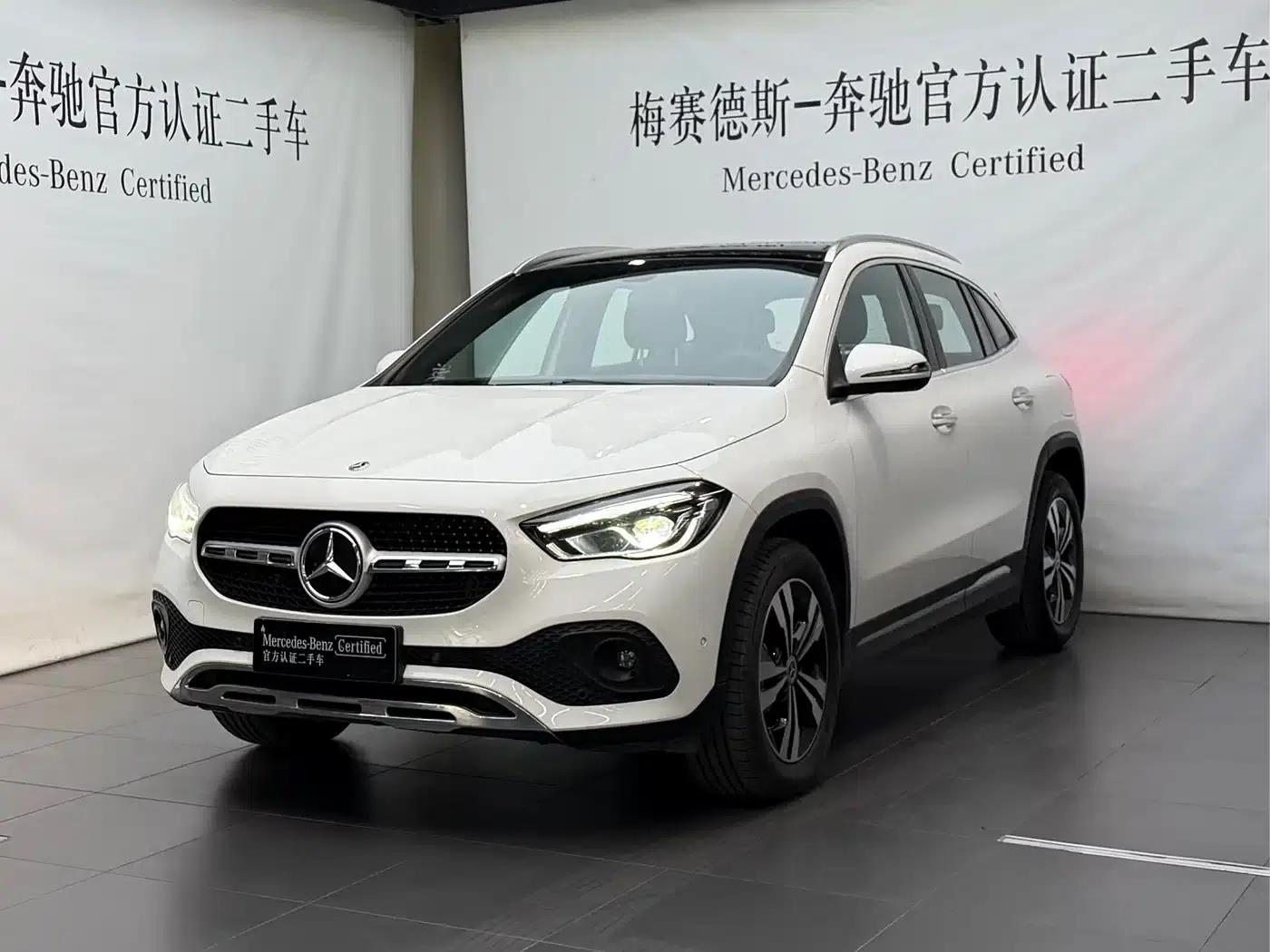 2022 Mercedes-Benz GLA 200 — миниатюра 1