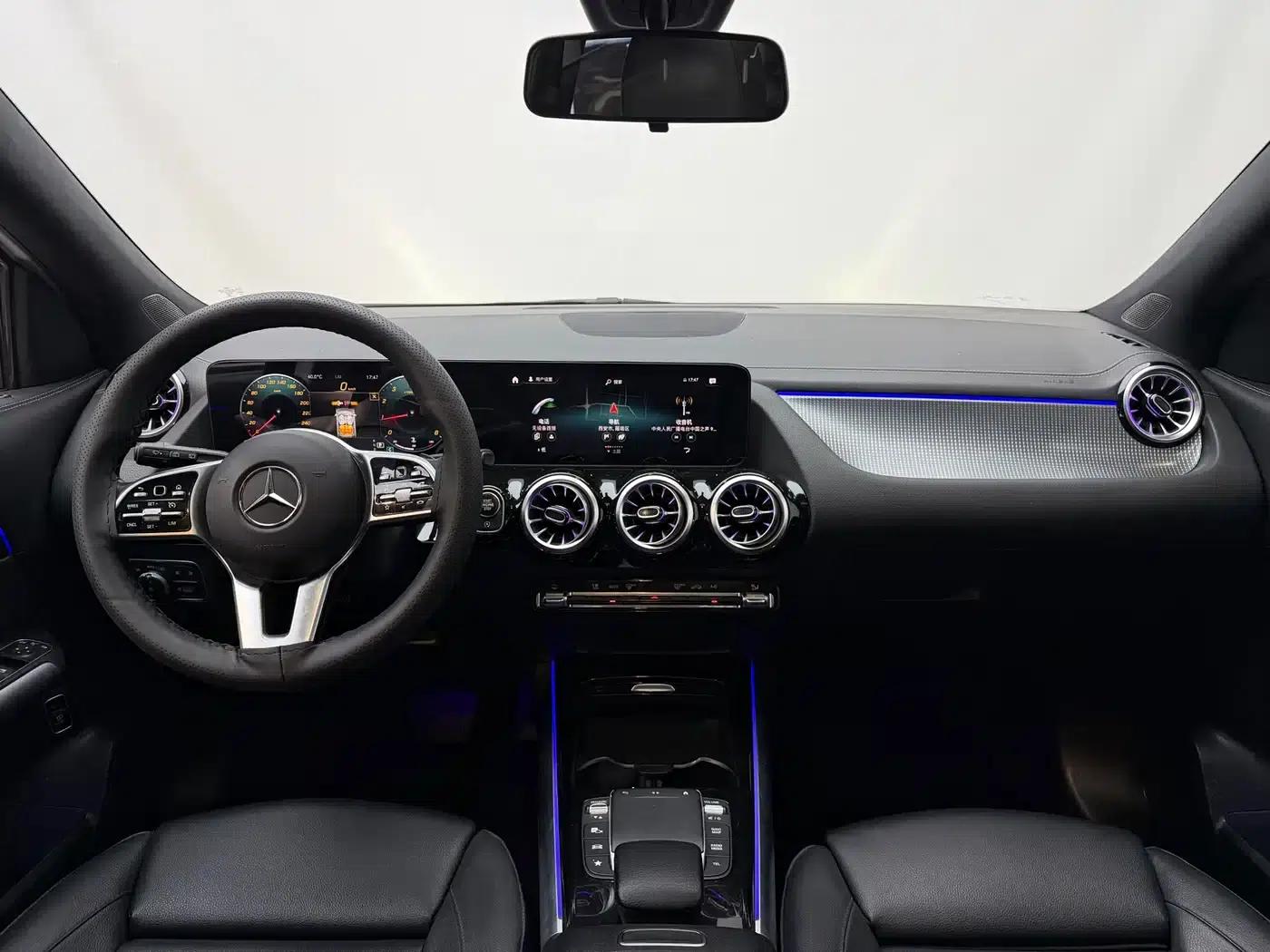2022 Mercedes-Benz GLA 200 — миниатюра 13