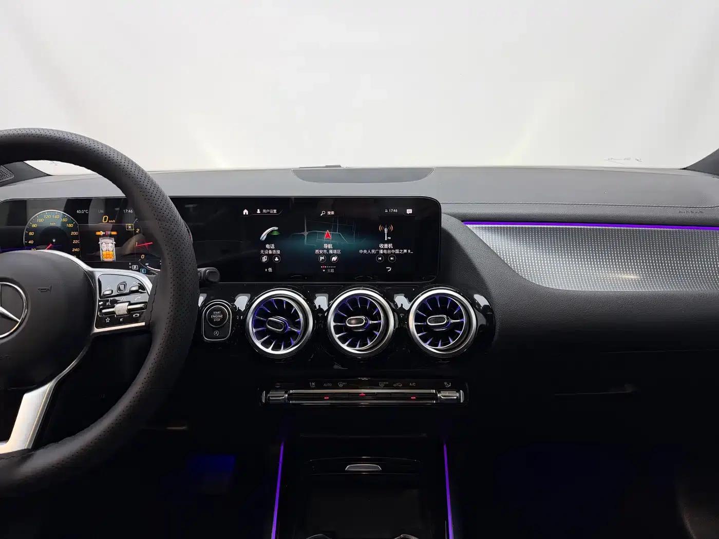 2022 Mercedes-Benz GLA 200 — миниатюра 15