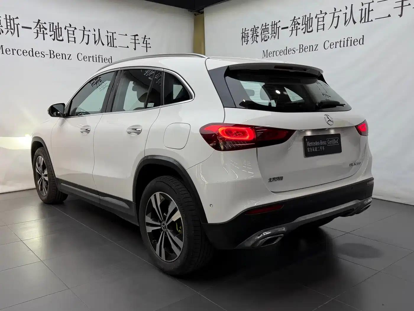 2022 Mercedes-Benz GLA 200 — миниатюра 4