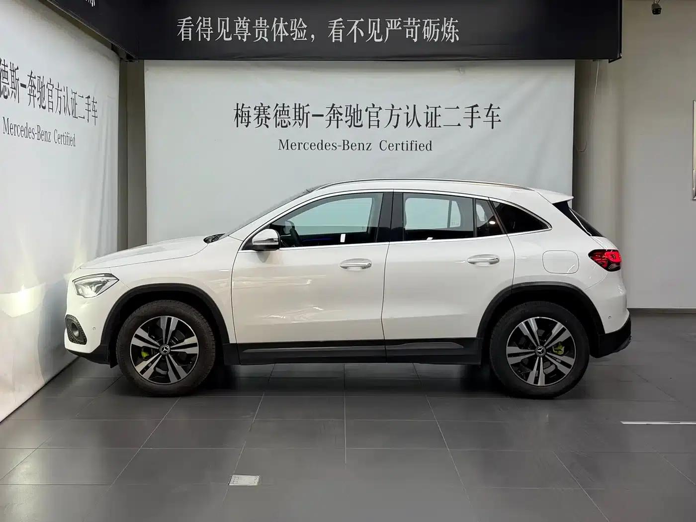 2022 Mercedes-Benz GLA 200 — миниатюра 6