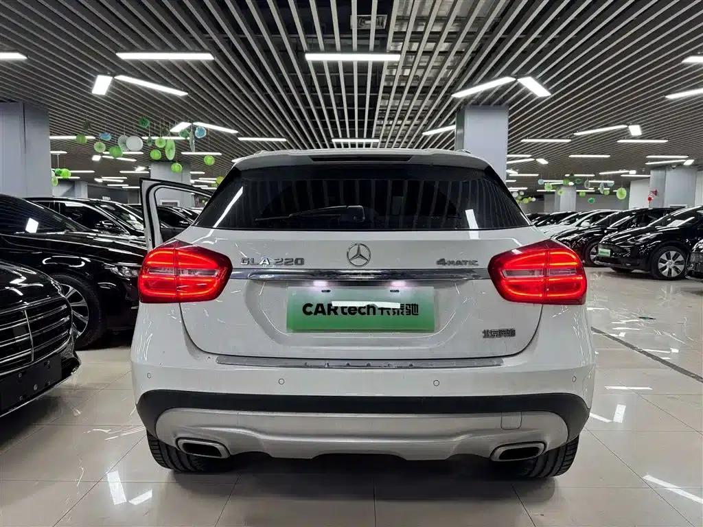 2016 Mercedes-Benz GLA 220 4MATIC Fashion Edition — миниатюра 7
