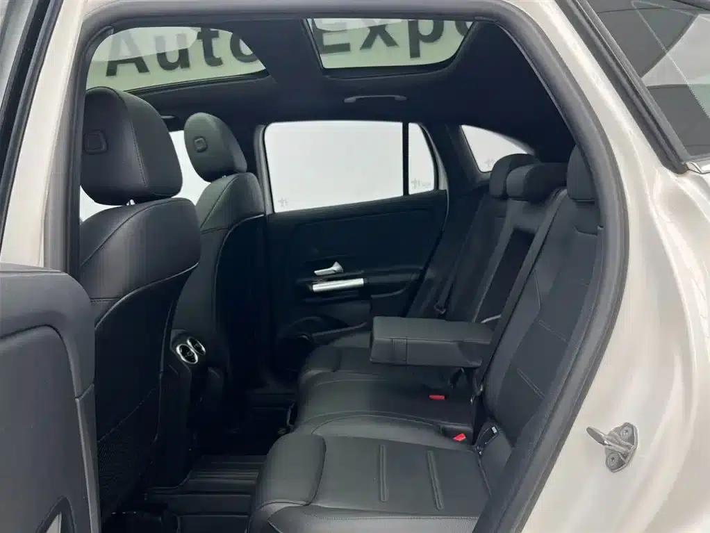 2020 Mercedes-Benz GLA 180 — миниатюра 15
