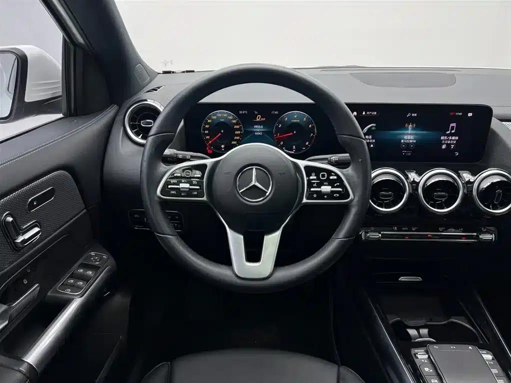2020 Mercedes-Benz GLA 180 — миниатюра 19