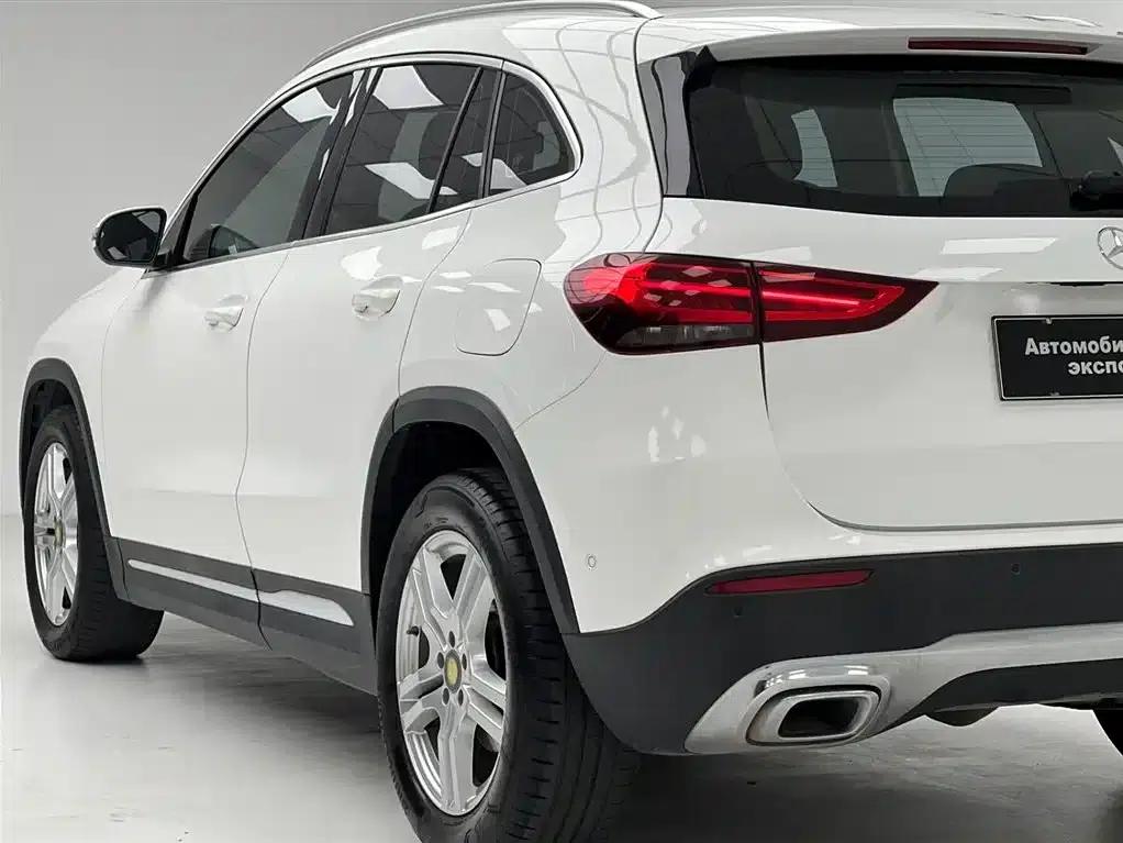 2020 Mercedes-Benz GLA 180 — миниатюра 7
