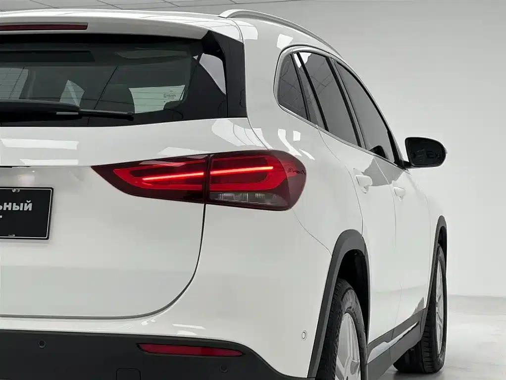 2020 Mercedes-Benz GLA 180 — миниатюра 9