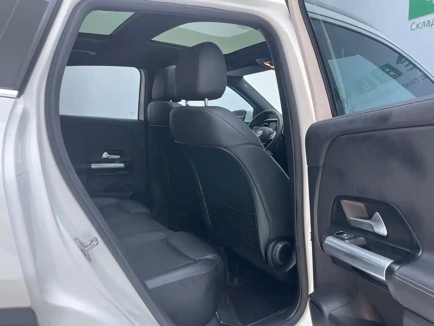 2020 Mercedes-Benz GLA 180 — миниатюра 11