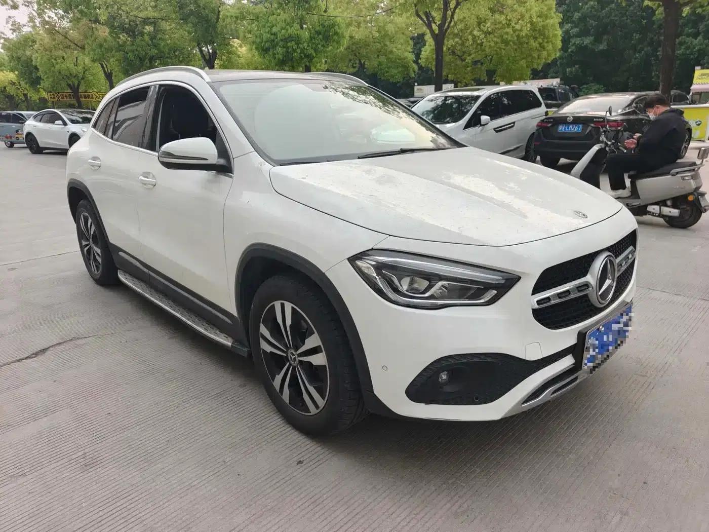 2020 Mercedes-Benz GLA 200 — миниатюра 3