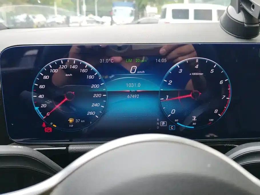 2020 Mercedes-Benz GLA 180 — миниатюра 14
