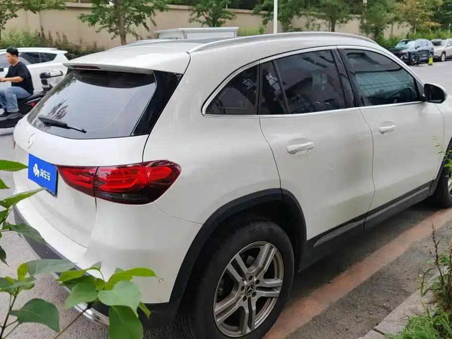 2020 Mercedes-Benz GLA 180 — миниатюра 3