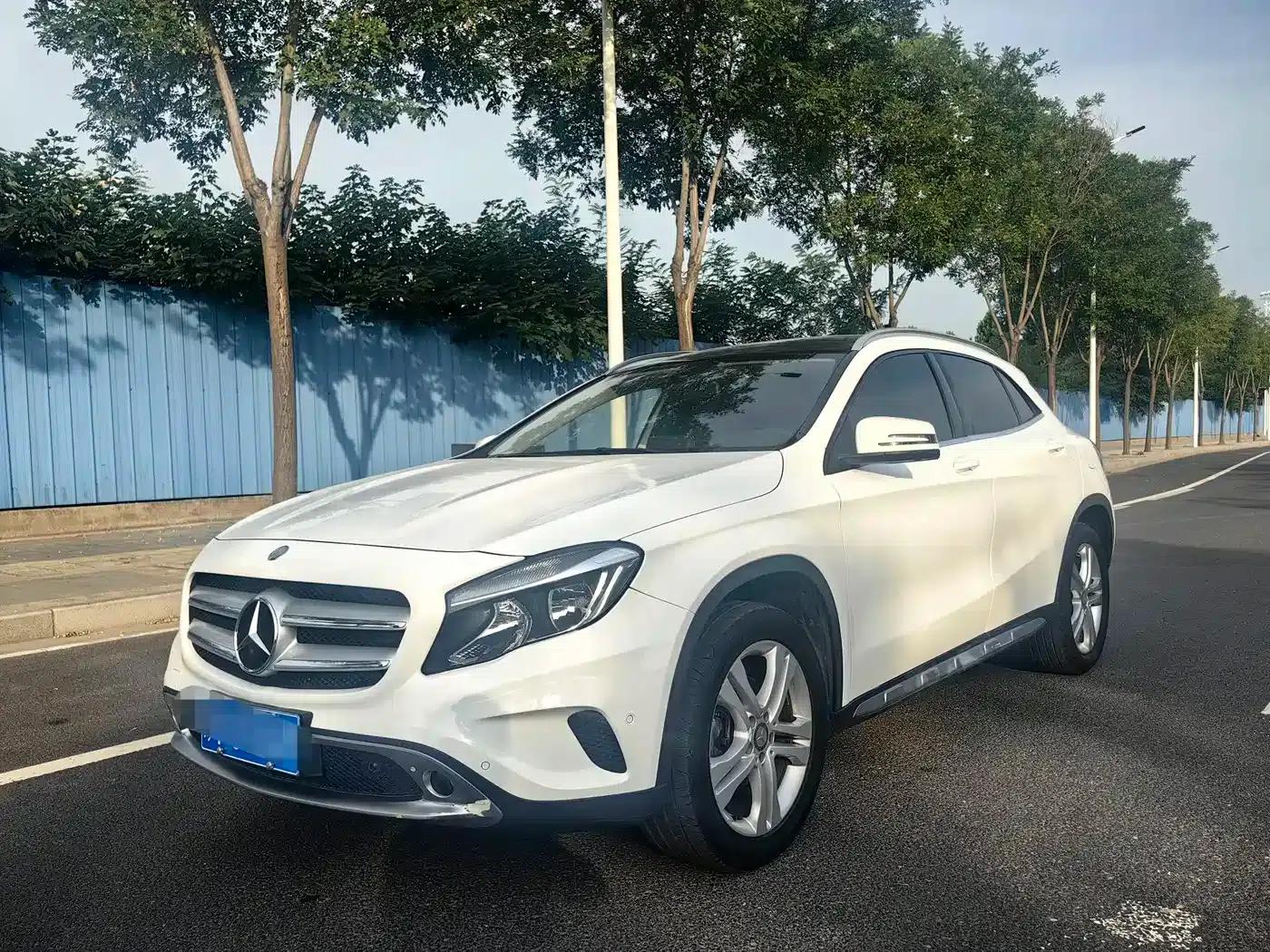 2016 Mercedes-Benz GLA 200 Dynamic — миниатюра 1