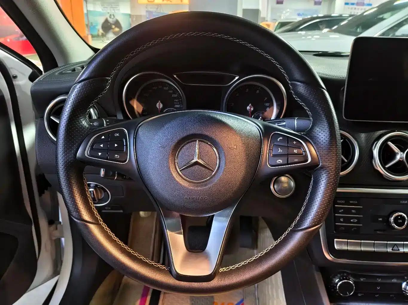 2018 Mercedes-Benz GLA 220 4MATIC Sport — миниатюра 11