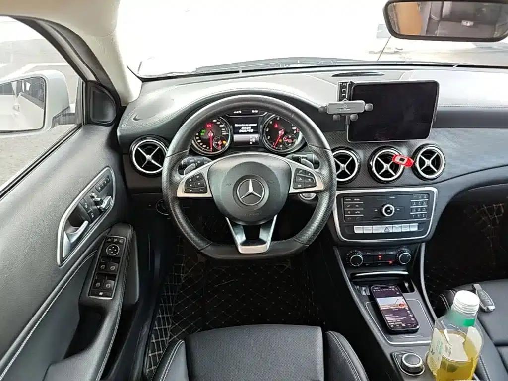 2019 Mercedes-Benz GLA 200 Fashion Edition — миниатюра 11