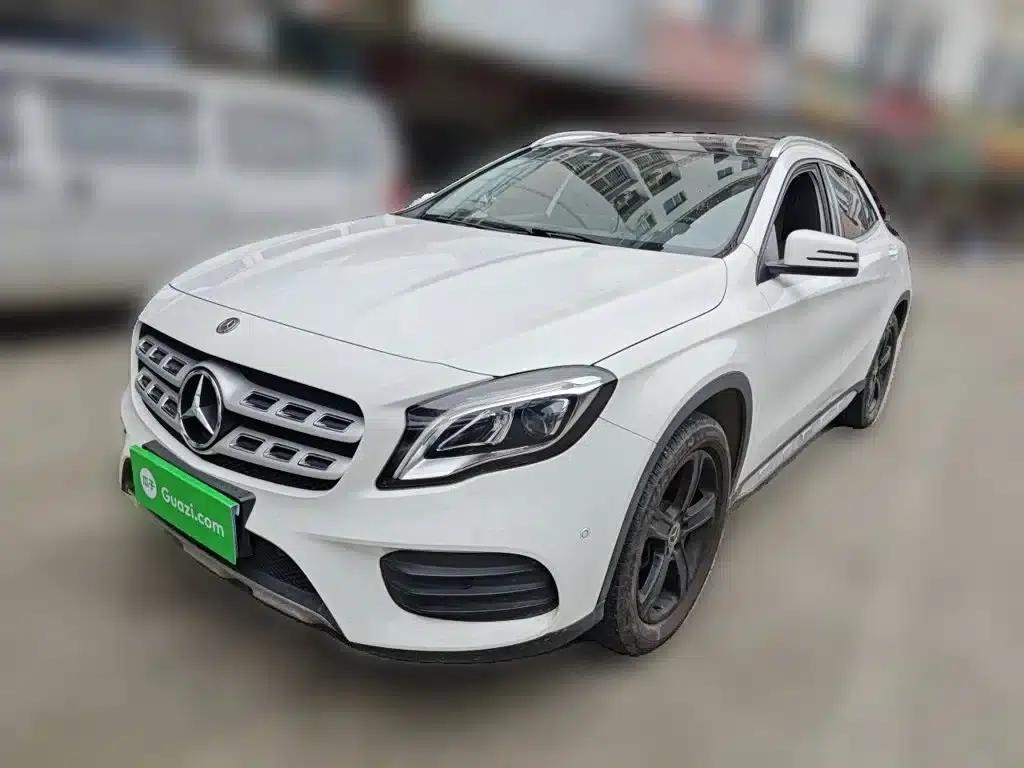 2019 Mercedes-Benz GLA 200 Fashion Edition — миниатюра 1