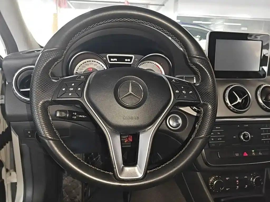 2016 Mercedes-Benz GLA 200 Fashion Edition — миниатюра 11