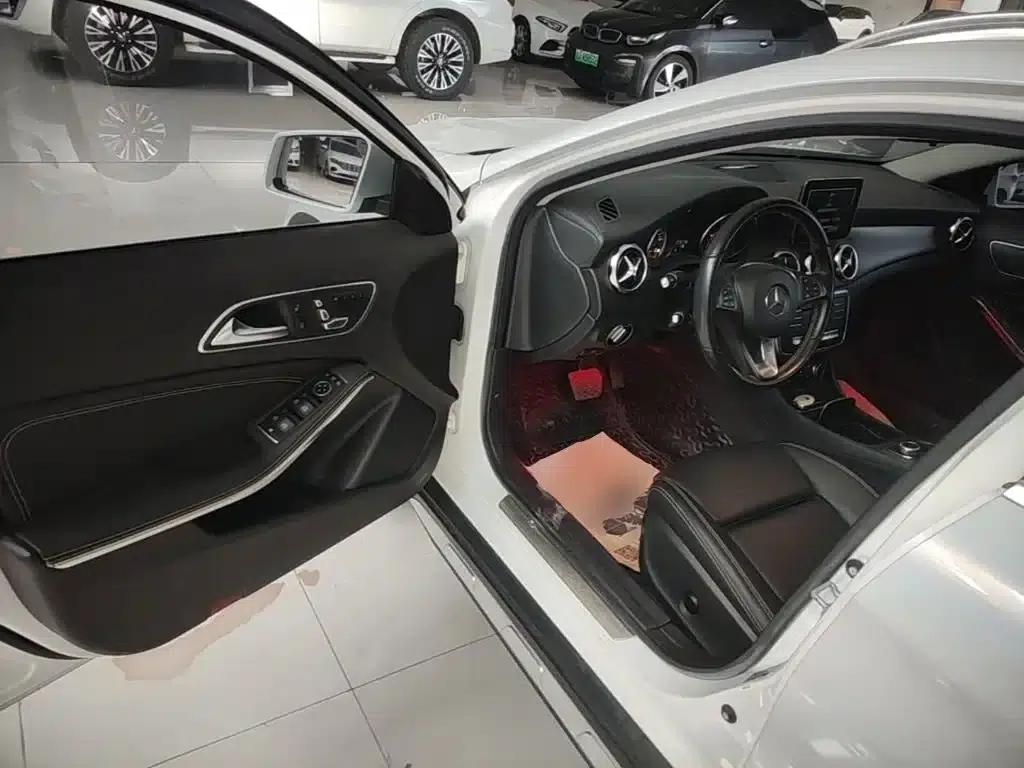2017 Mercedes-Benz GLA 200 Fashion Edition — миниатюра 16