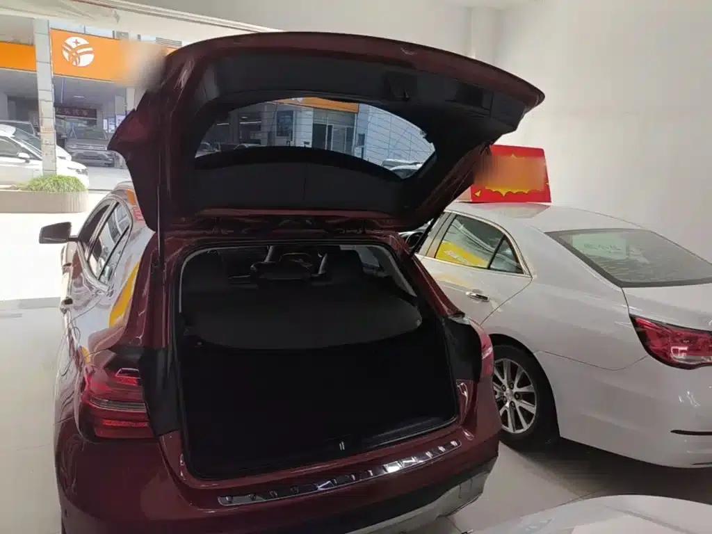 2017 Mercedes-Benz GLA 200 Fashion Edition — миниатюра 19