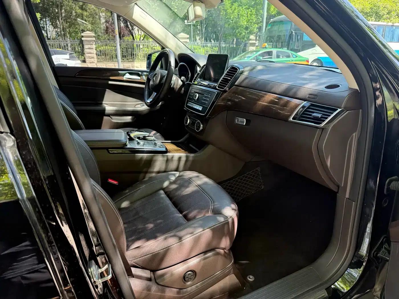 2018 Mercedes-Benz GLS Facelift: GLS 400 4MATIC Dynamic — миниатюра 21