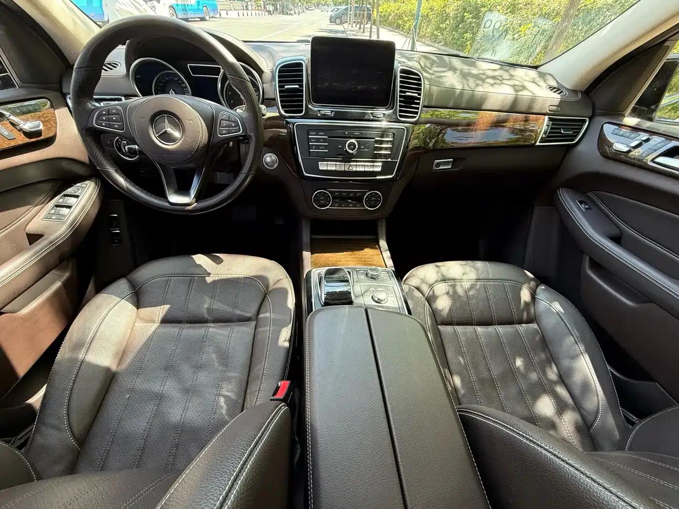 2018 Mercedes-Benz GLS Facelift: GLS 400 4MATIC Dynamic — миниатюра 10