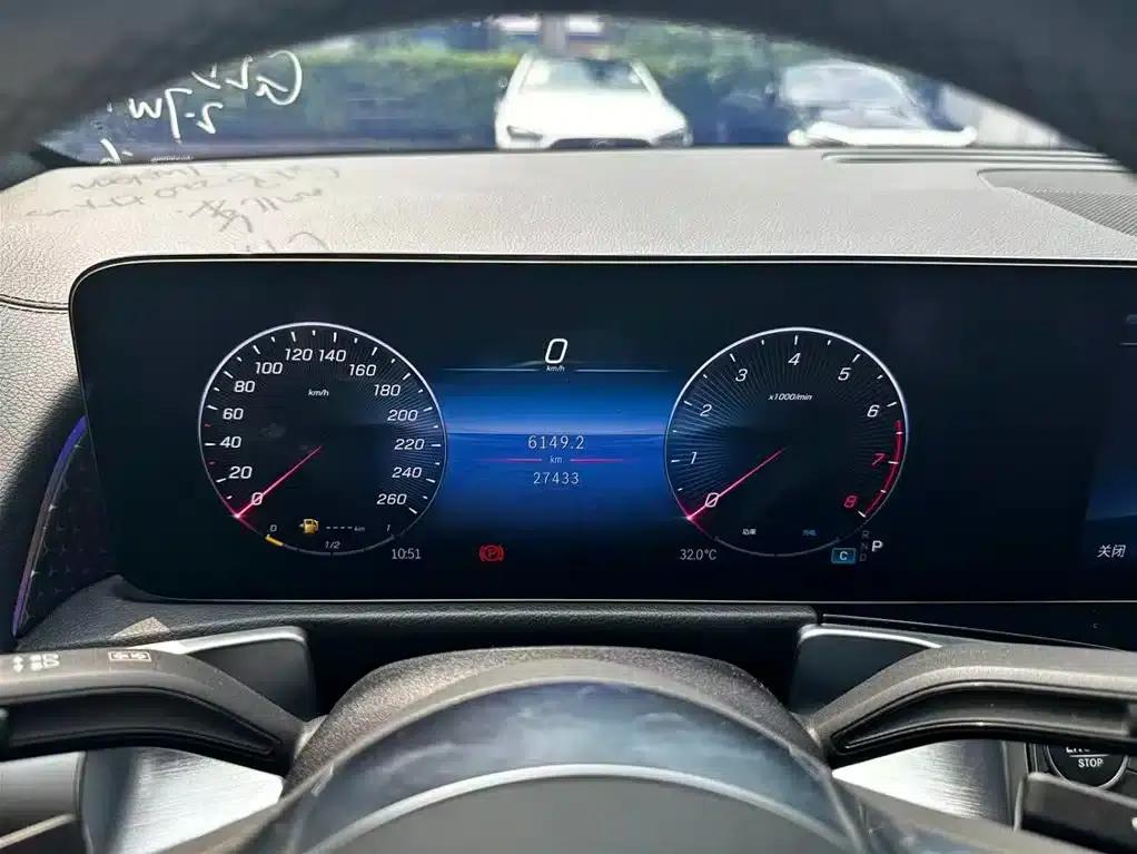 Mercedes-Benz GLB 2024 Model GLB 220 Fashion Edition — миниатюра 20