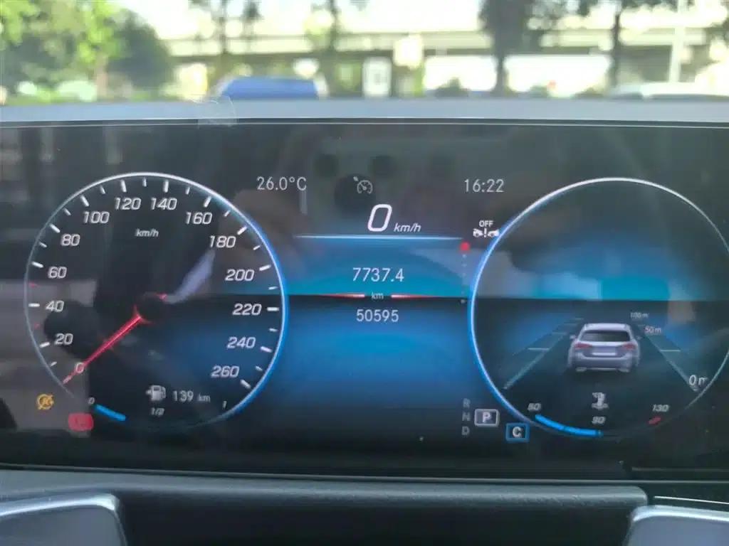 2023 Mercedes-Benz GLB 220 Dynamic — миниатюра 16