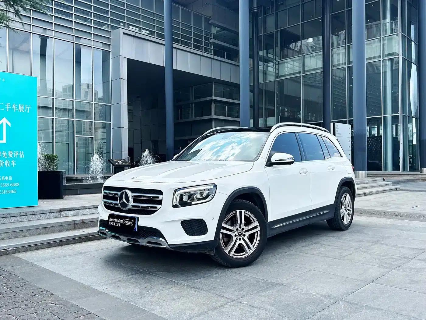 Mercedes-Benz GLB 2023 Fashion Edition — миниатюра 1