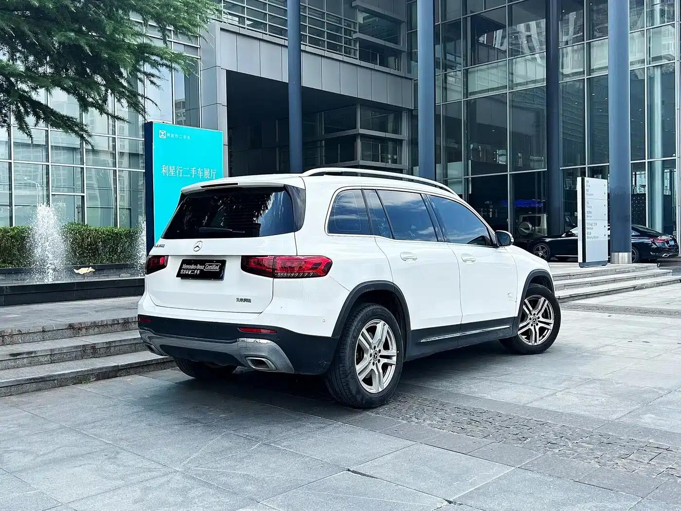 Mercedes-Benz GLB 2023 Fashion Edition — миниатюра 6