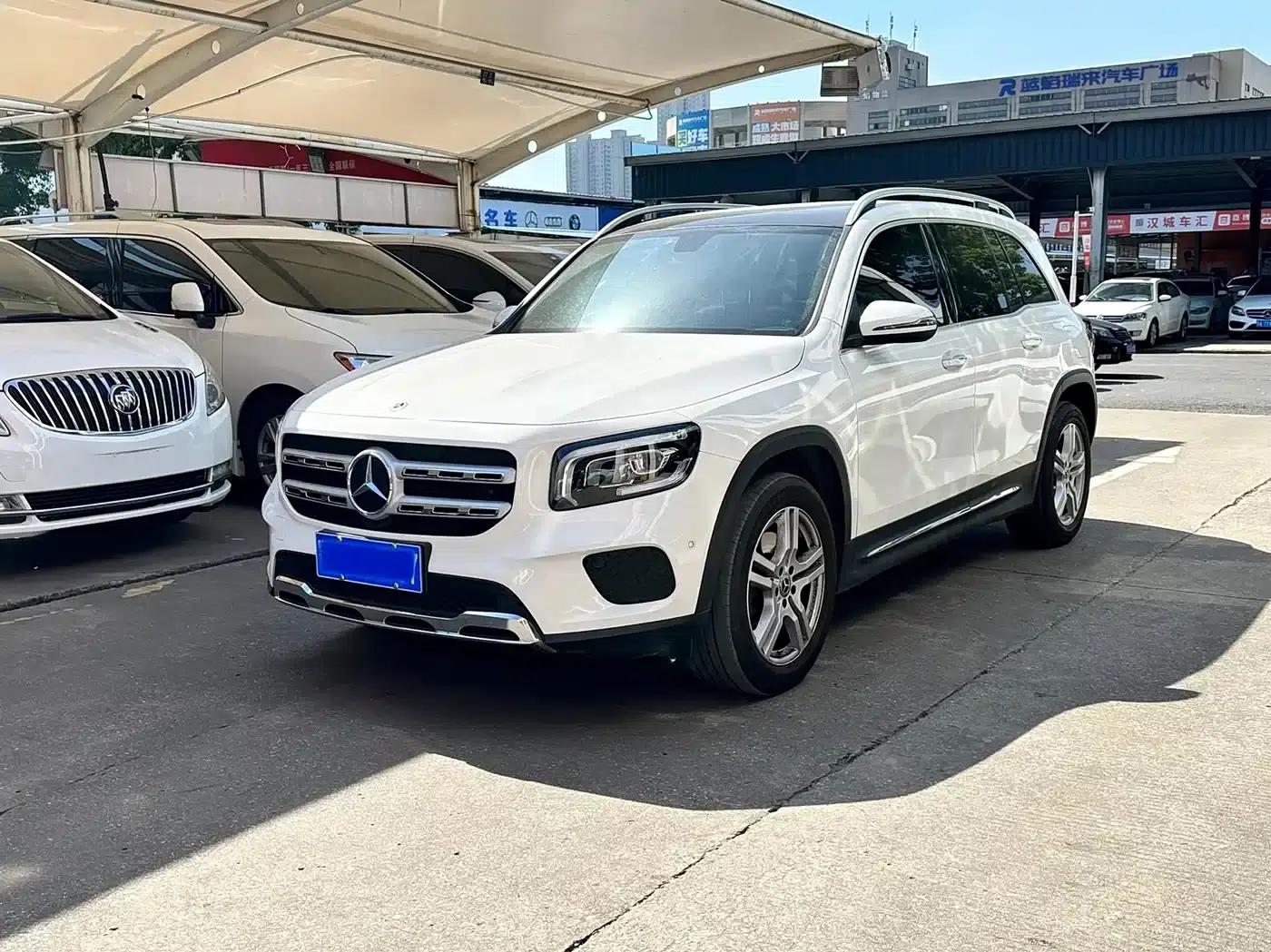 2023 Mercedes-Benz GLB 220 Dynamic — миниатюра 1