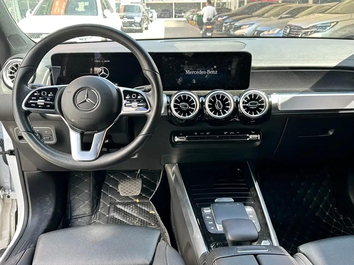 2023 Mercedes-Benz GLB 220 Dynamic — миниатюра 11