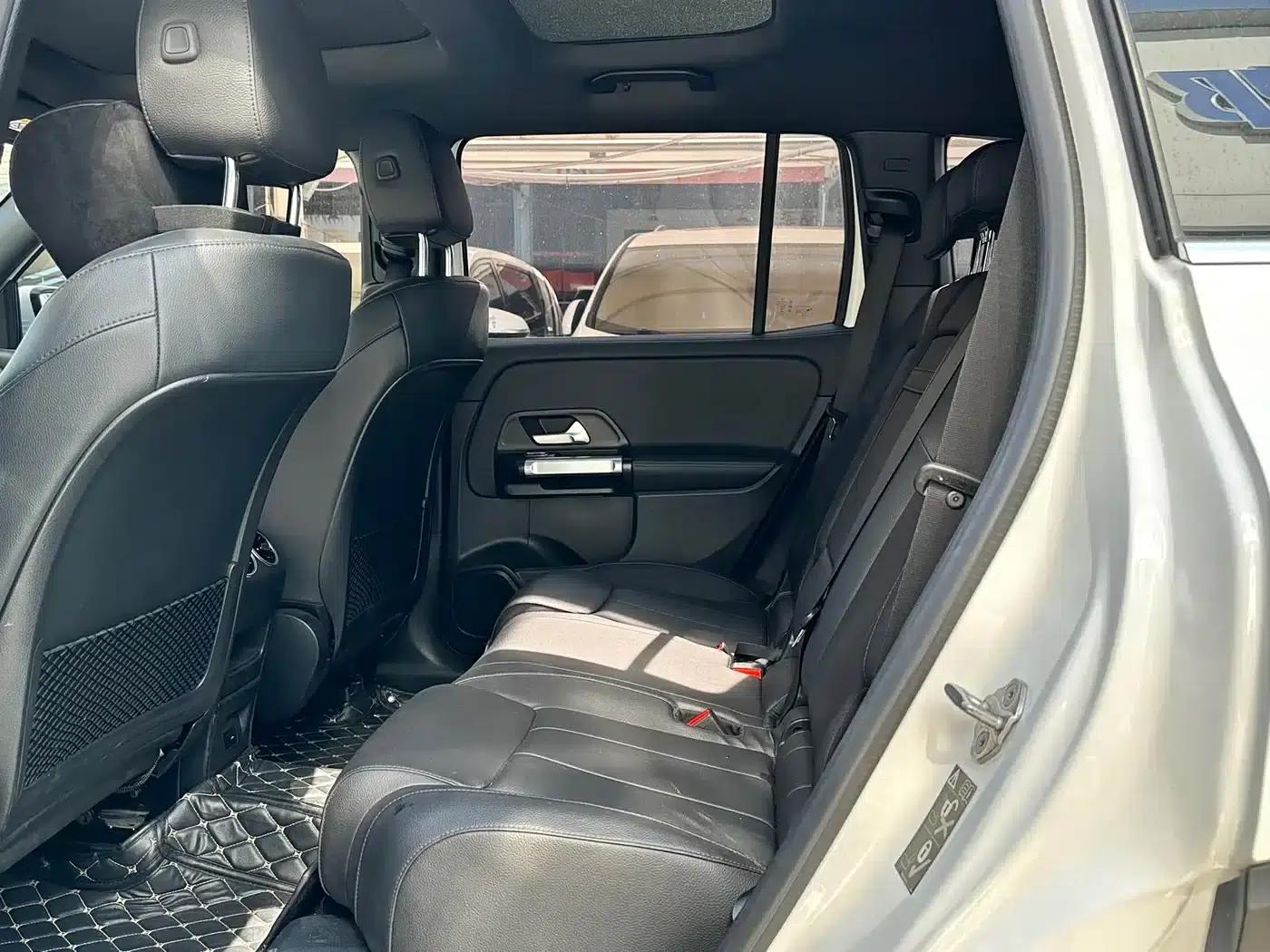 2023 Mercedes-Benz GLB 220 Dynamic — миниатюра 8